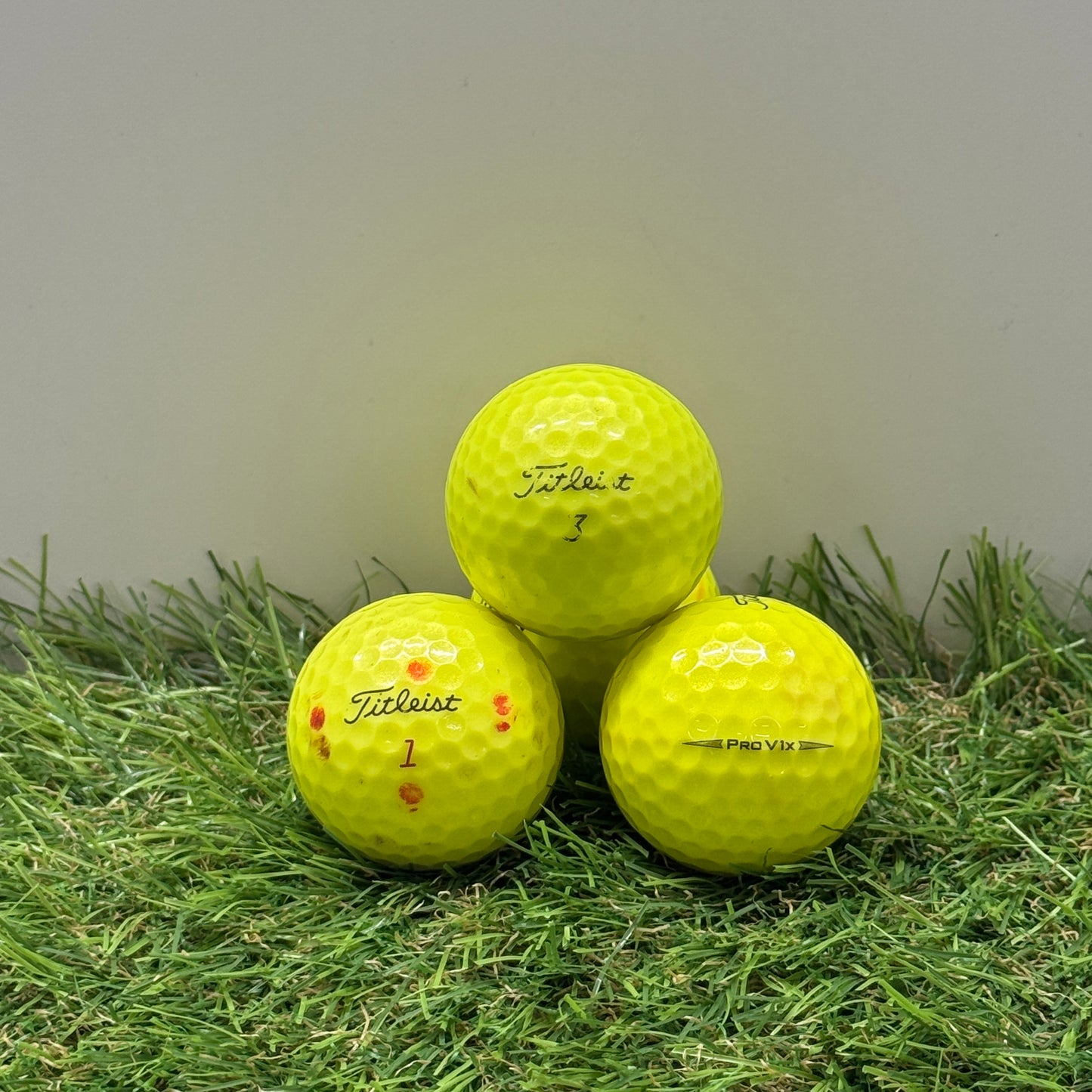 Titleist Pro V1/X Yellow