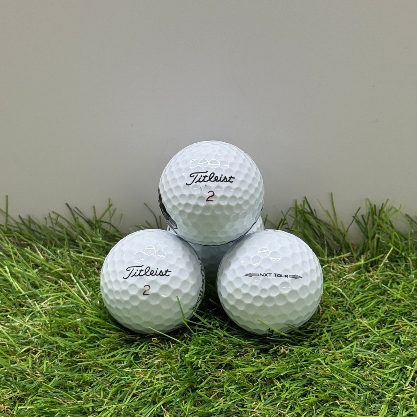 Titleist NXT Tour